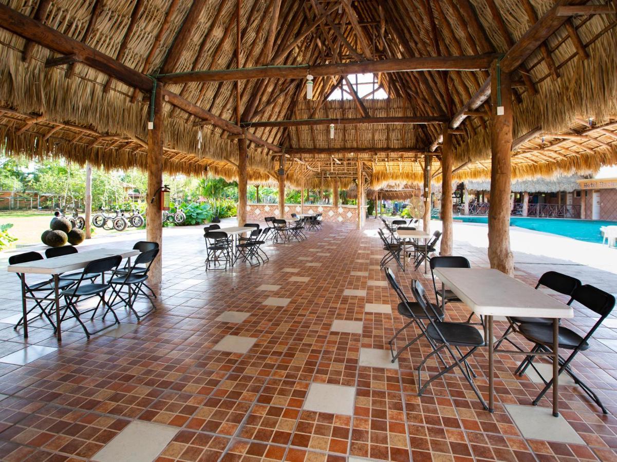 Hotel Hacienda Ixtlan コスメル エクステリア 写真