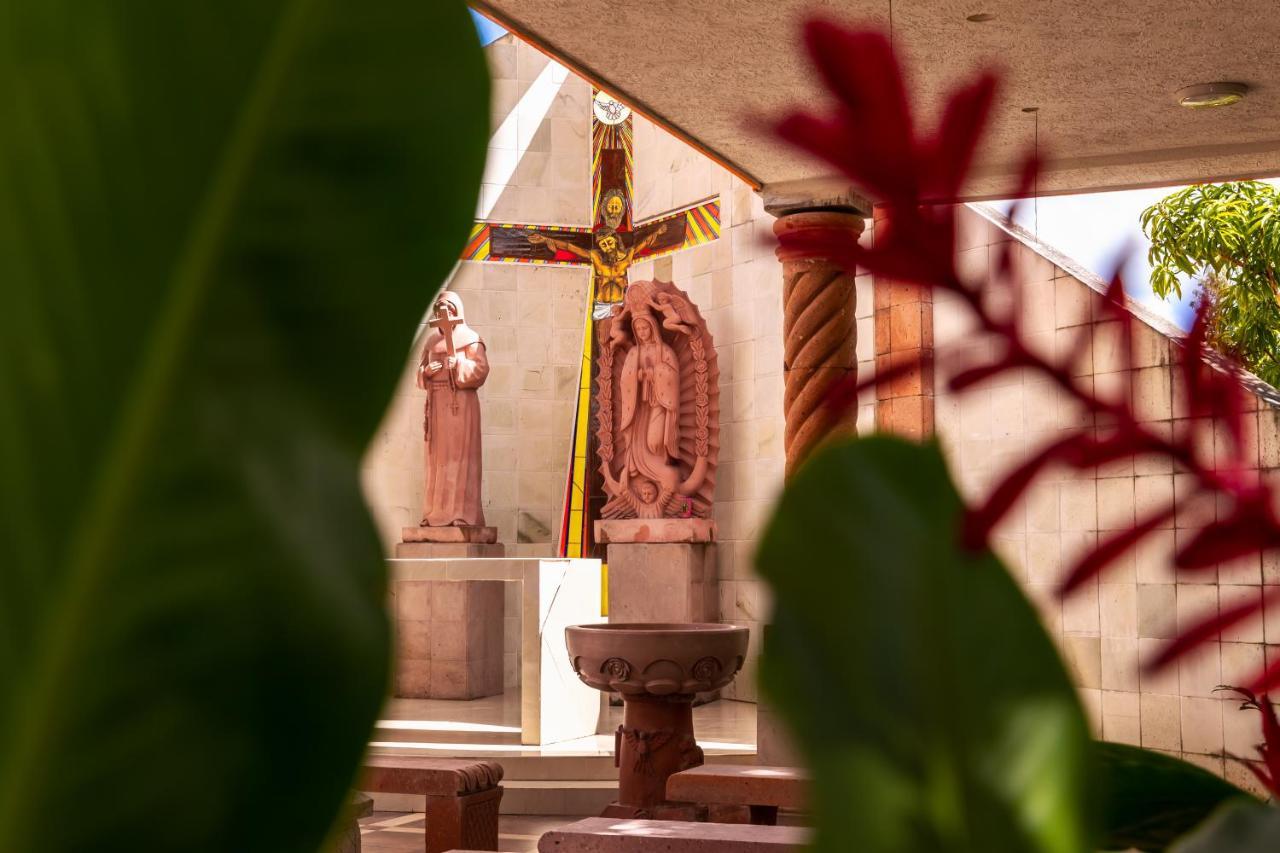 Hotel Hacienda Ixtlan コスメル エクステリア 写真